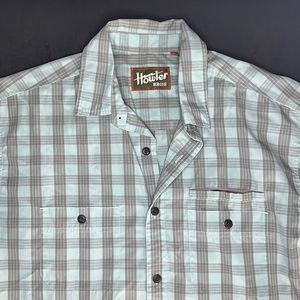 Howler Brothers Mens size Large button up short sleeve t-shirt.